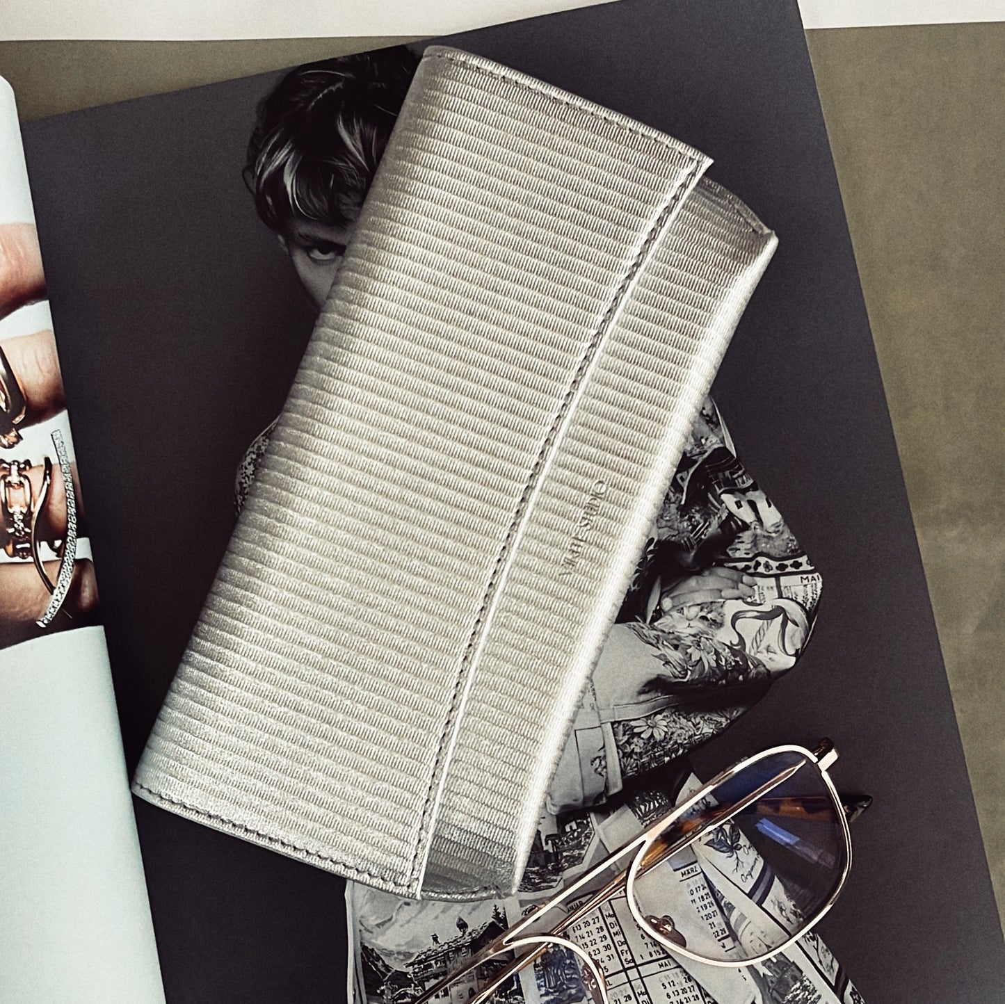 Футляр для окулярів